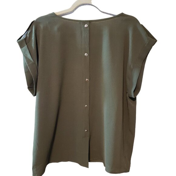Sky Plus Womens Olive Button-Back 2X Blouse With Pocket & Shoulder Detail - Picture 3 of 14